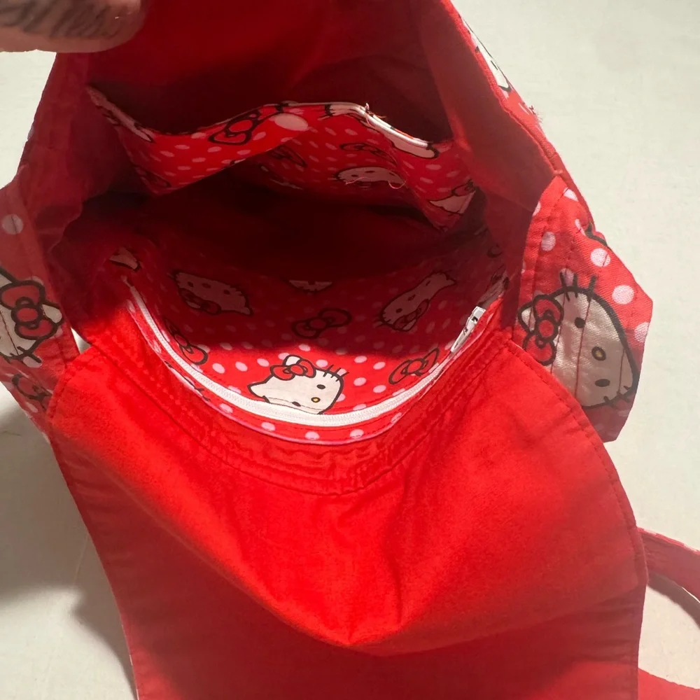 Hello‎ Kitty Messenger Bag AOP Cute, Red, 12